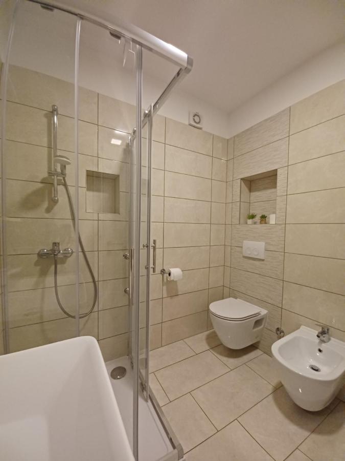 Apartments Leon 2 Novigrad  Exterior photo